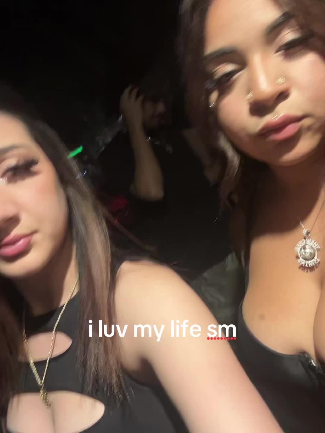 @lleyla