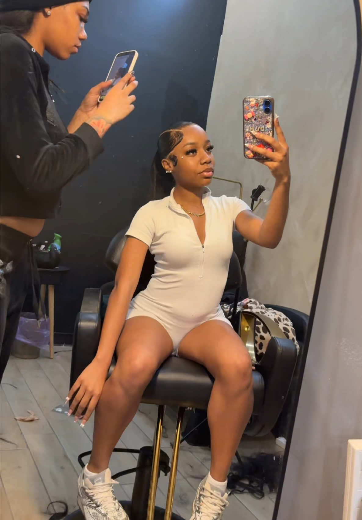 @loveely.mykiee