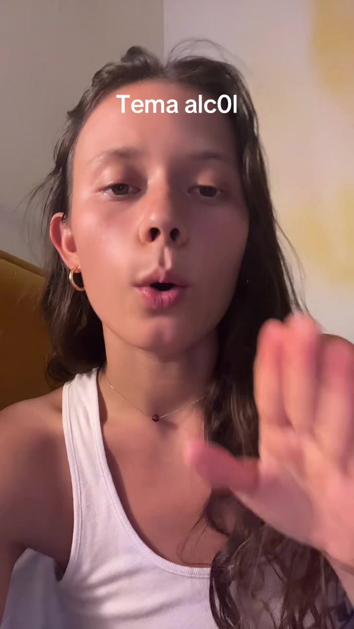 @annareesc