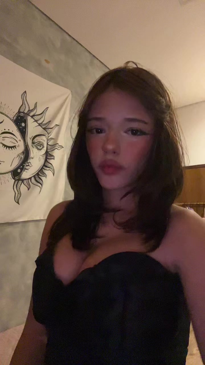 @Violeta