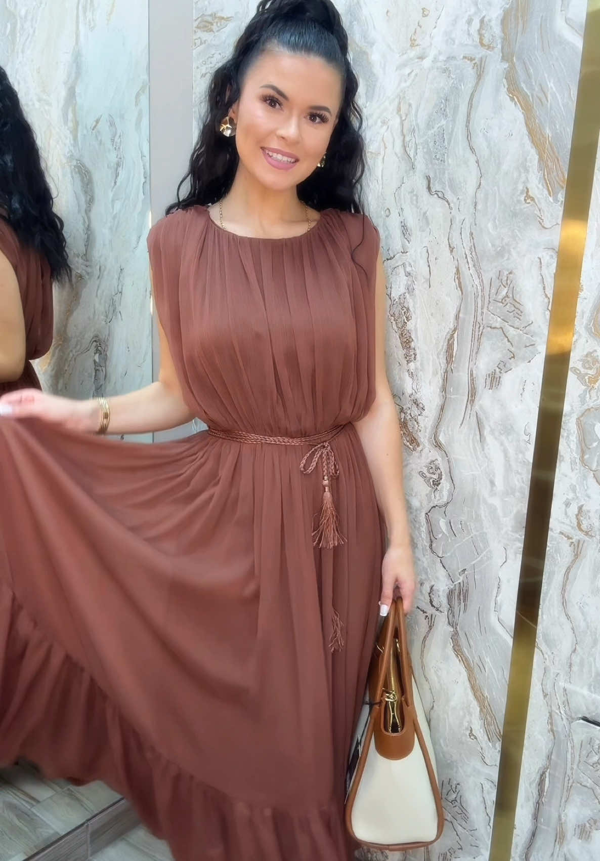 @Ewa’s Glamour Boutique