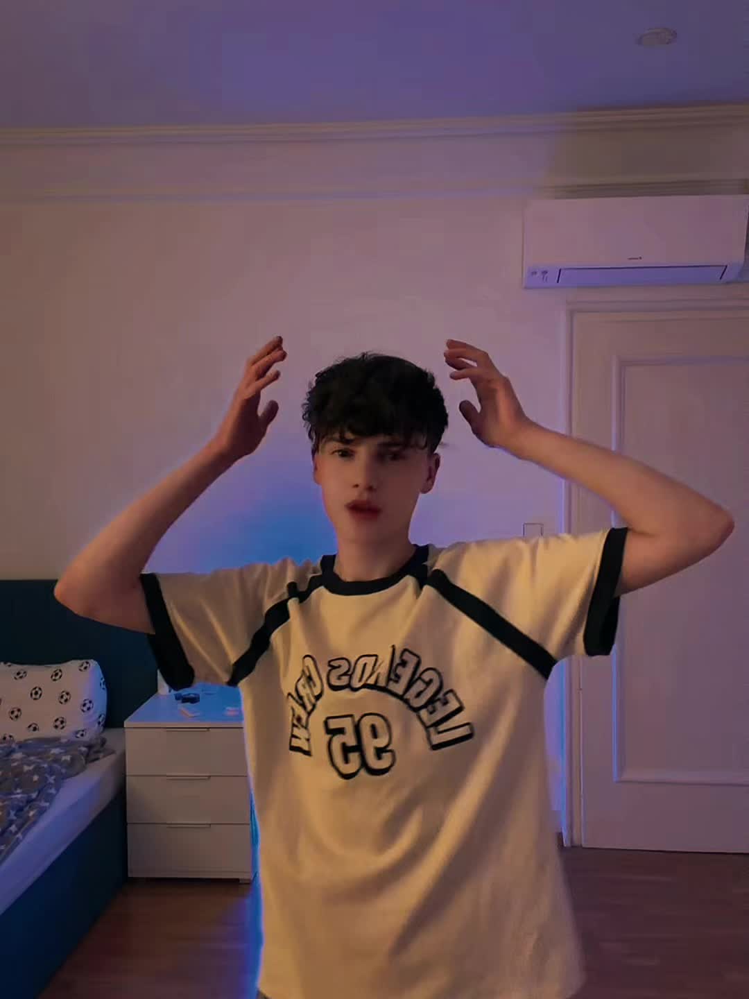 @Klein Vlad 🦄🩵