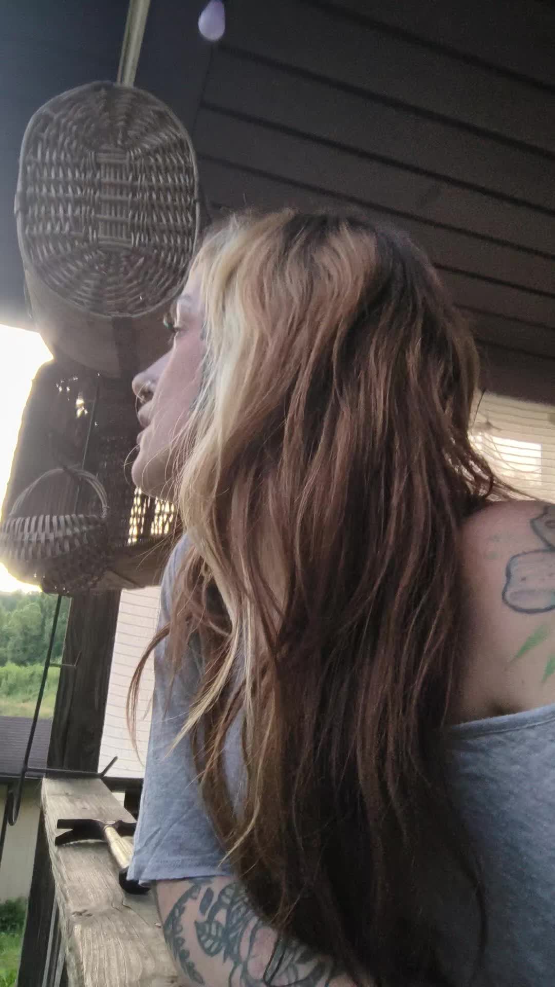@LeiLei