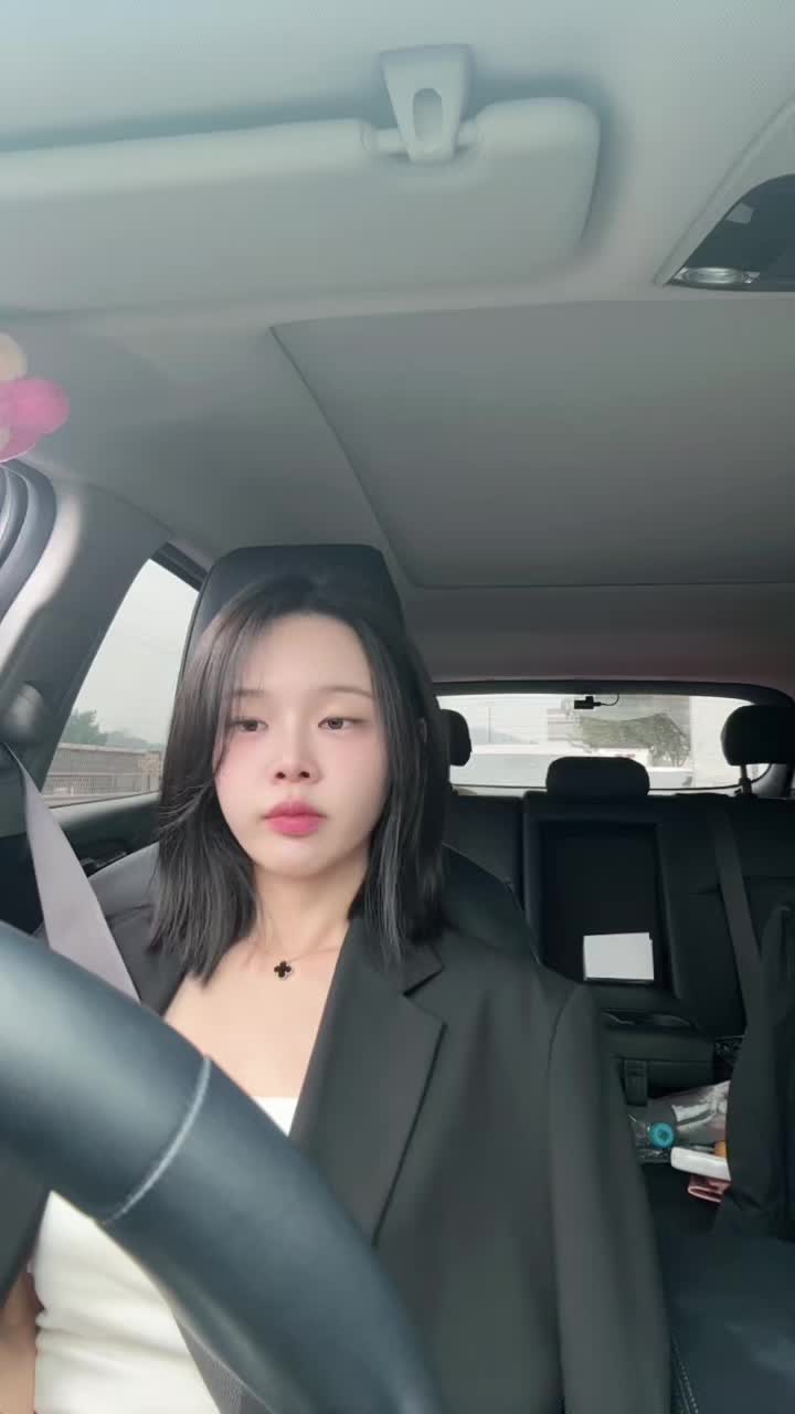 @진이