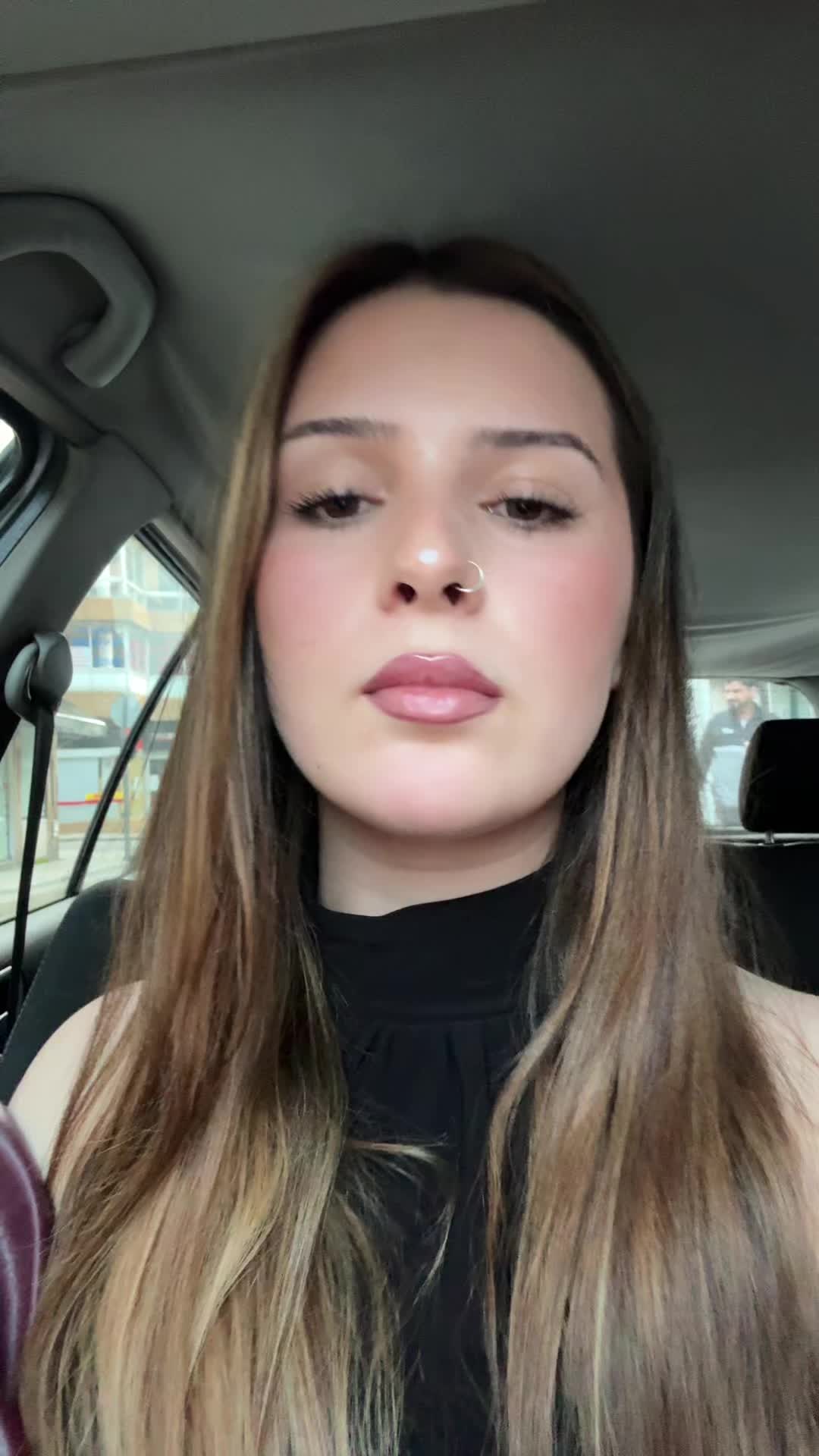 @in&ecirc;s