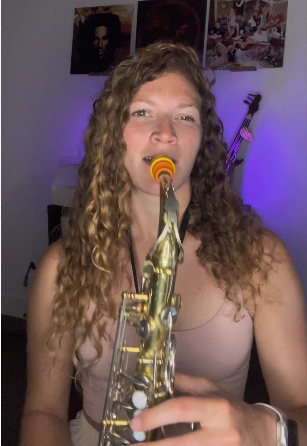 @christina.saxophonegirl 🎷🇨🇦