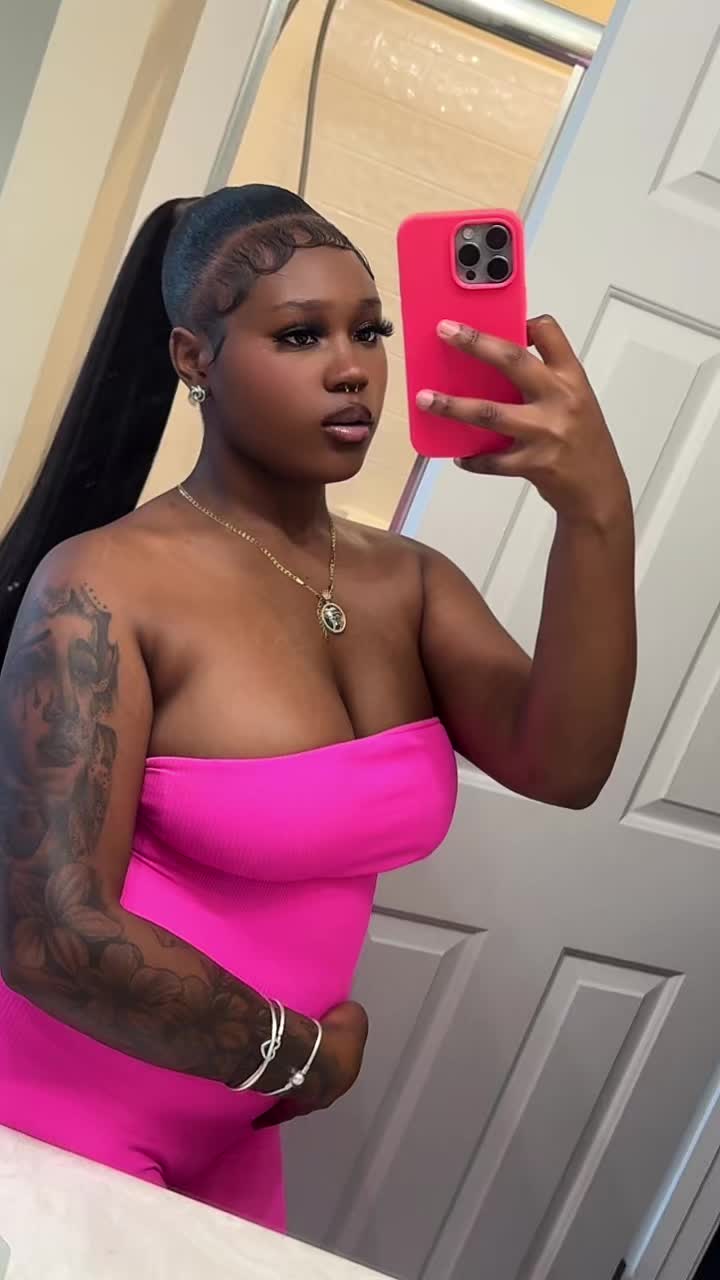 @tristynnna