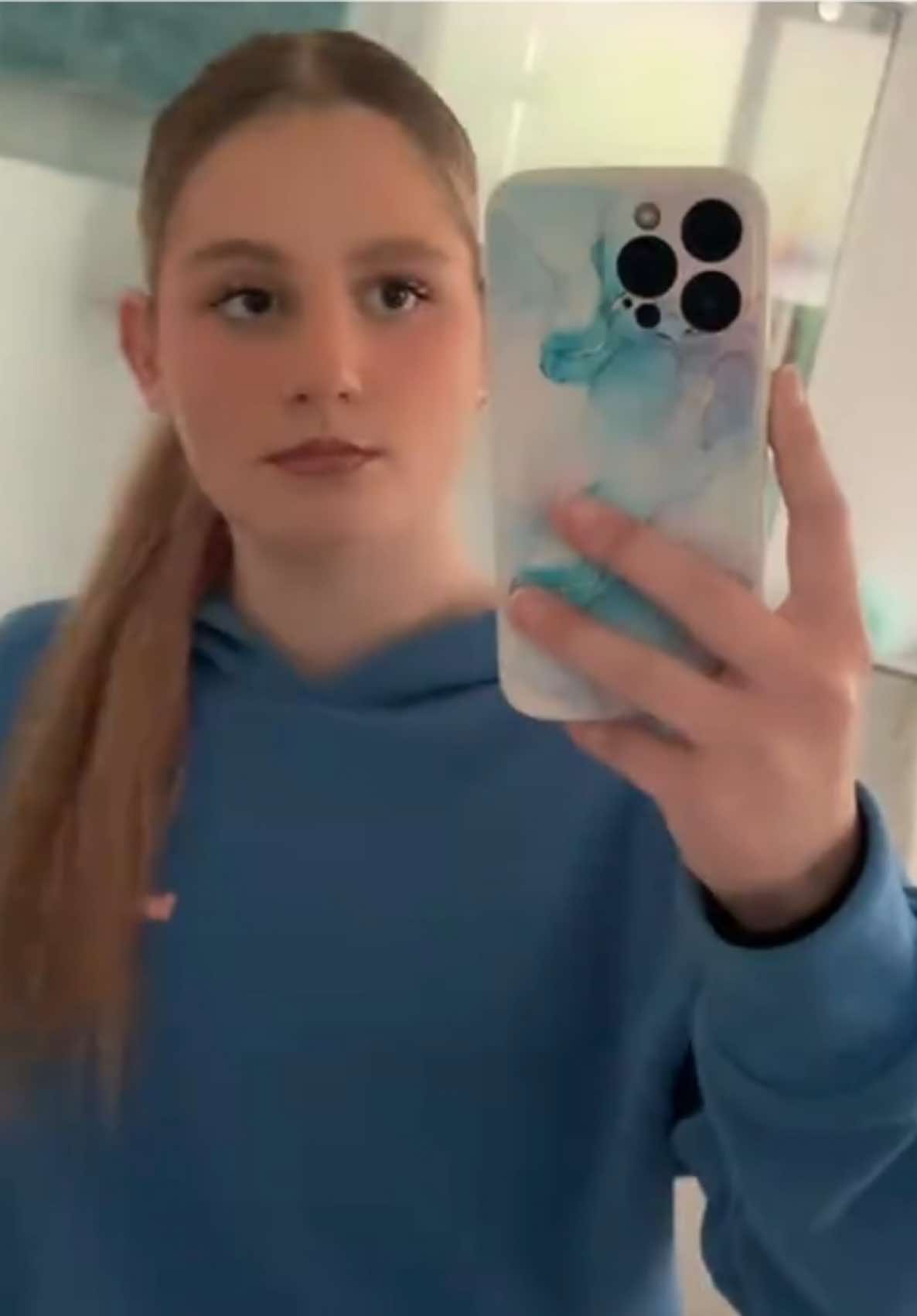 @Krystal_Jayde5