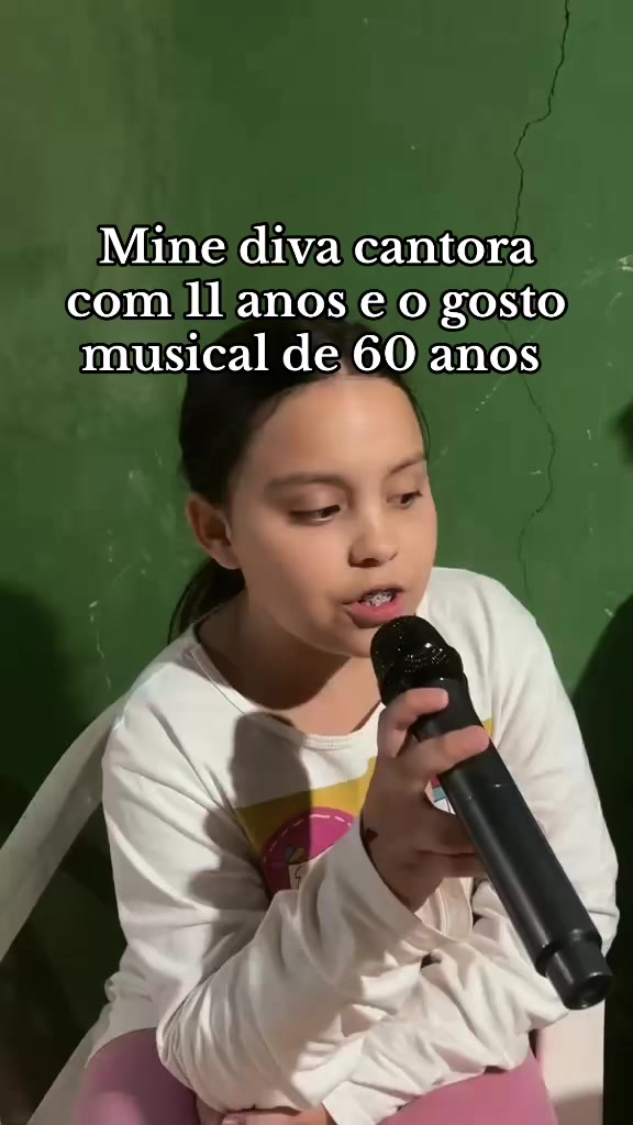 @Anny Caroline ✨