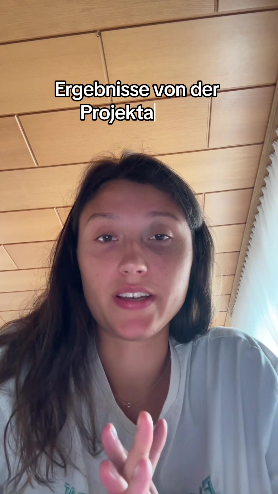 @isabel_crawack