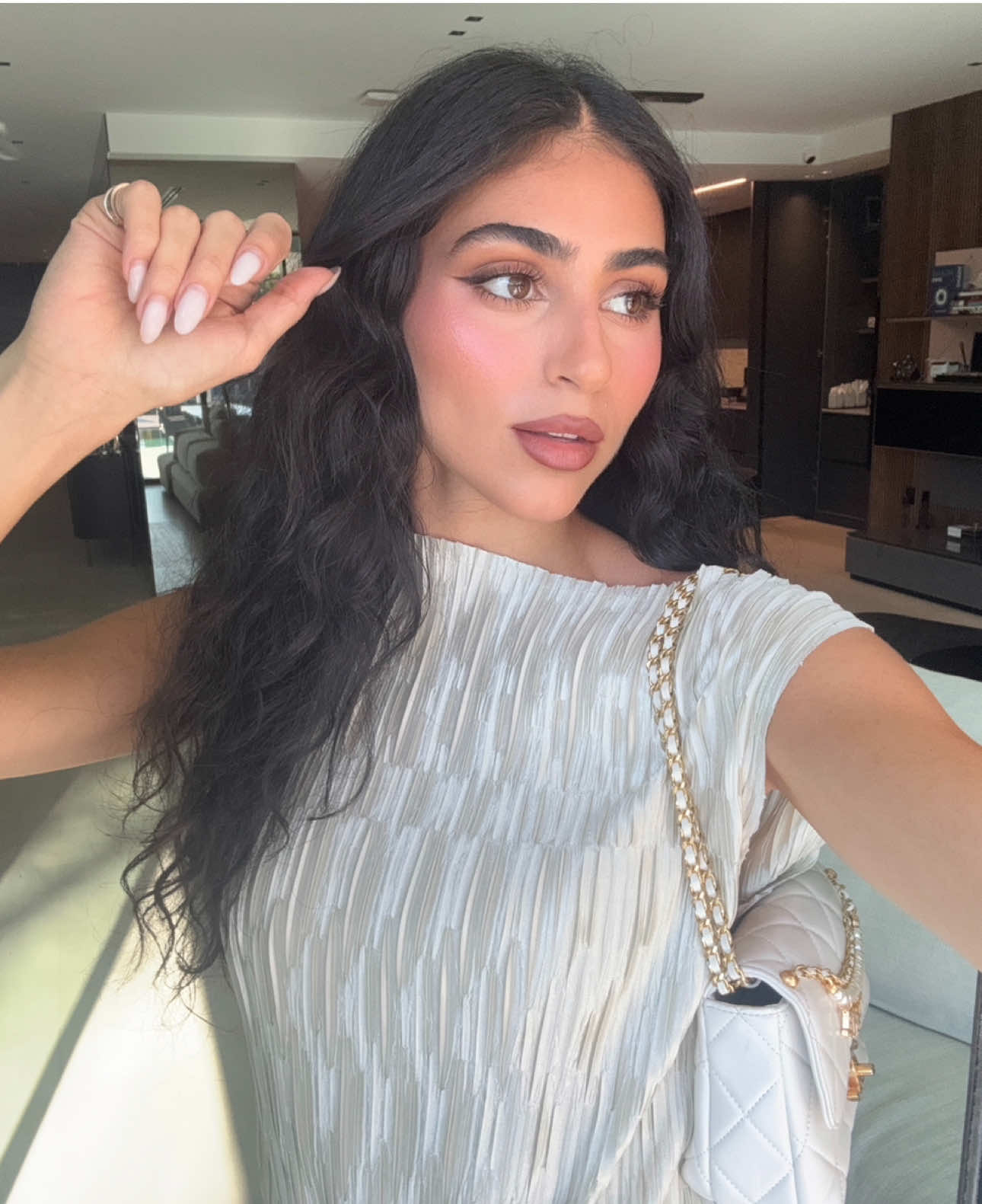 @Sabrina Ouknine