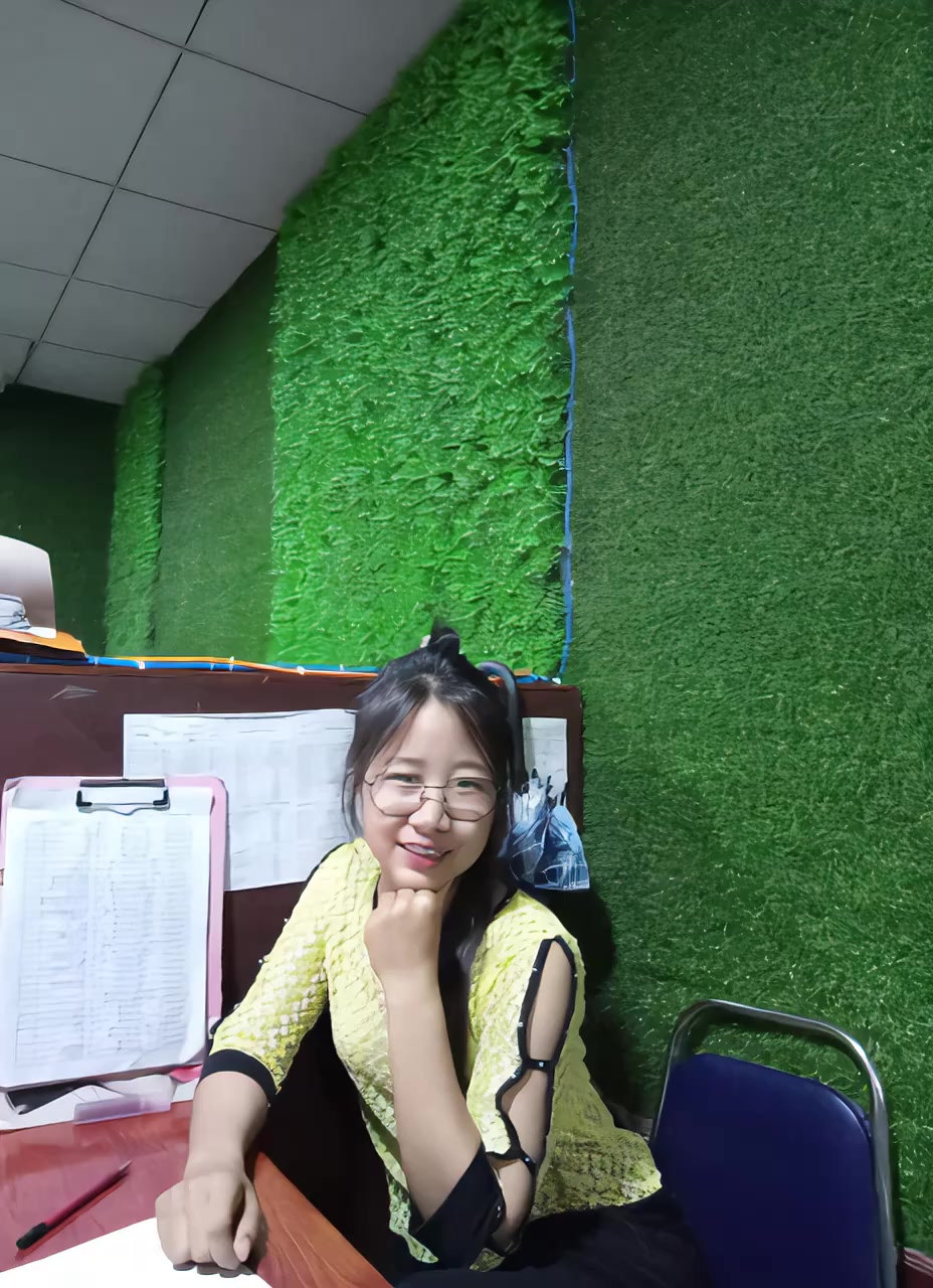 @Wint Shwe Zin