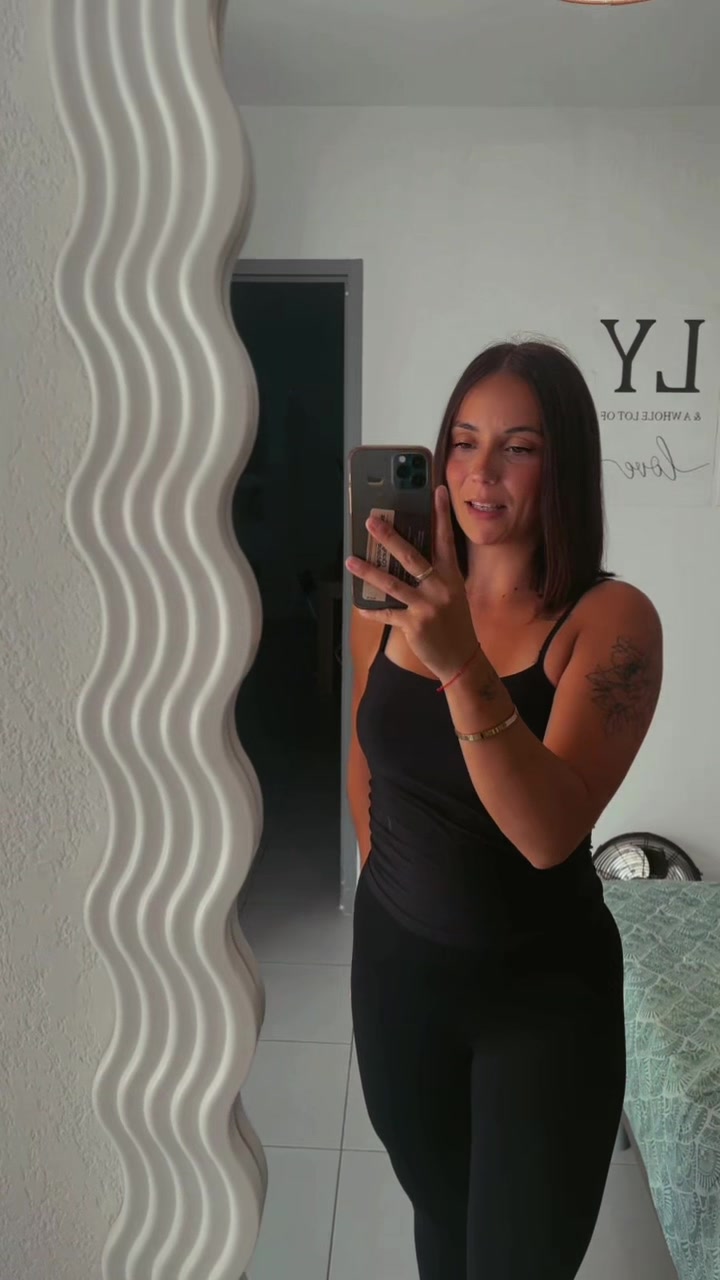 @Coralie ✨