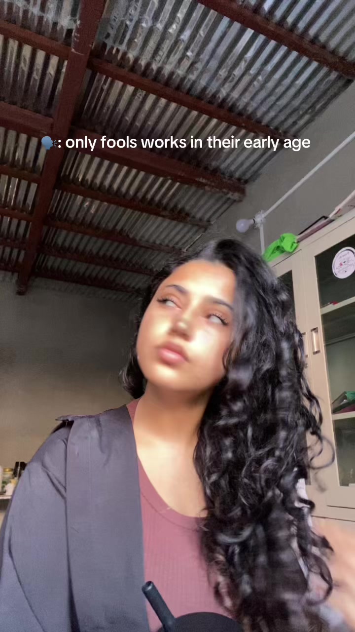@burosutoppunau0