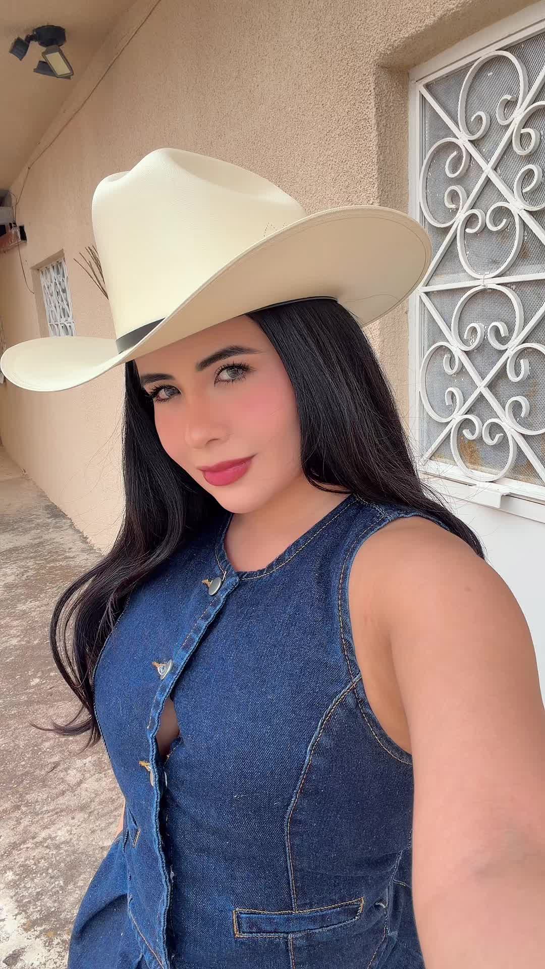 @Vanesa🦋