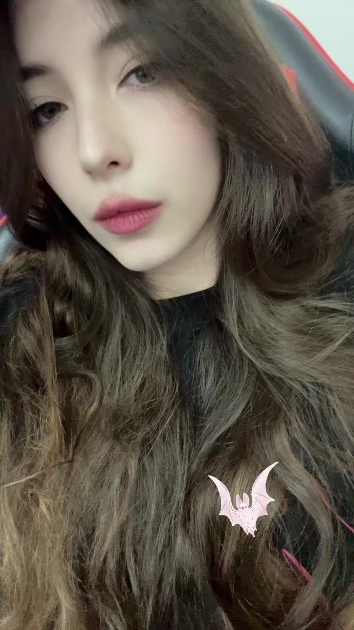@xrosova