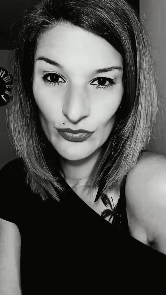 @🐦&zwj;🔥✨ Lalie ♌🌻☀️🌕🦋