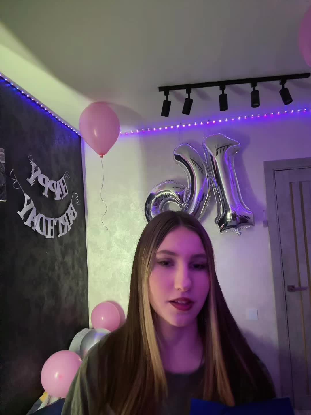 @🎀