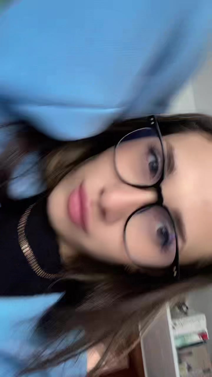 @𝐋