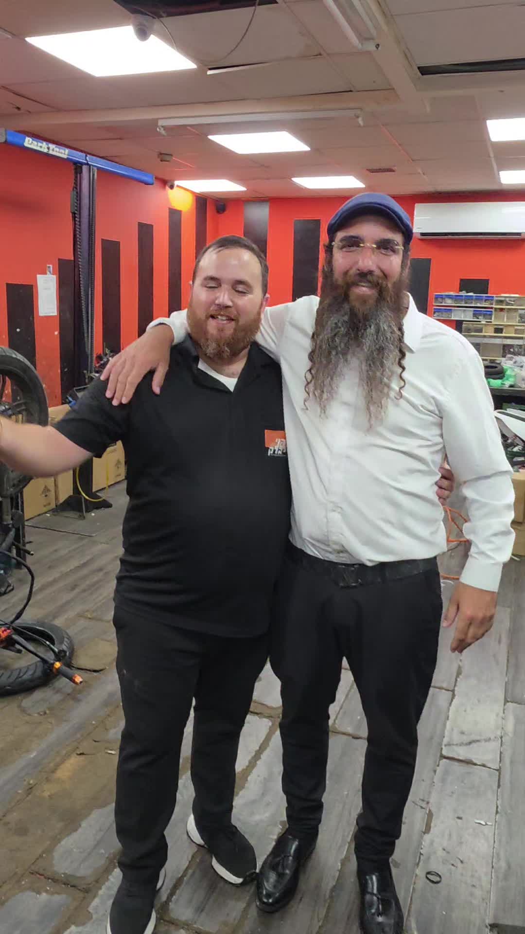 @אופני בניברק