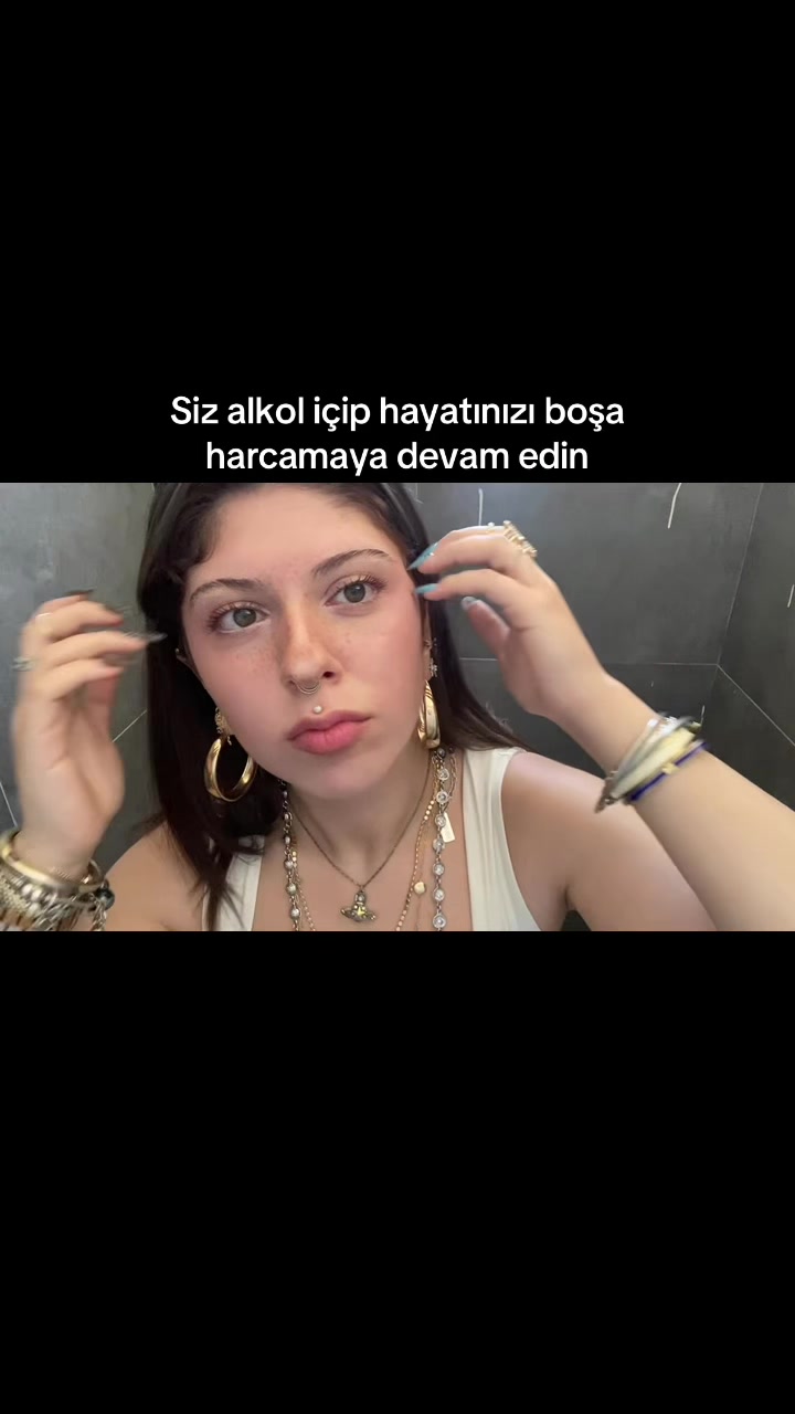 @İyi de Arin ne yapıyor??