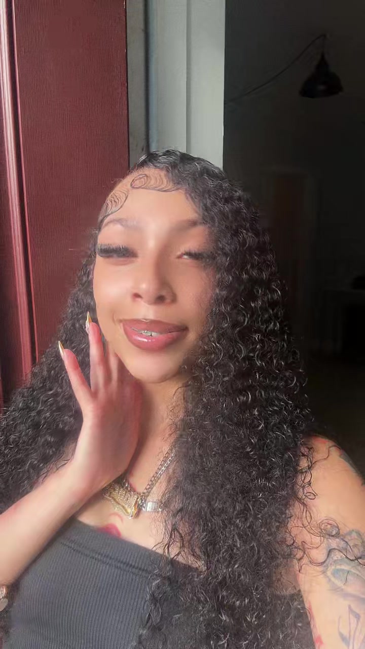 @Nani Marie 🐆
