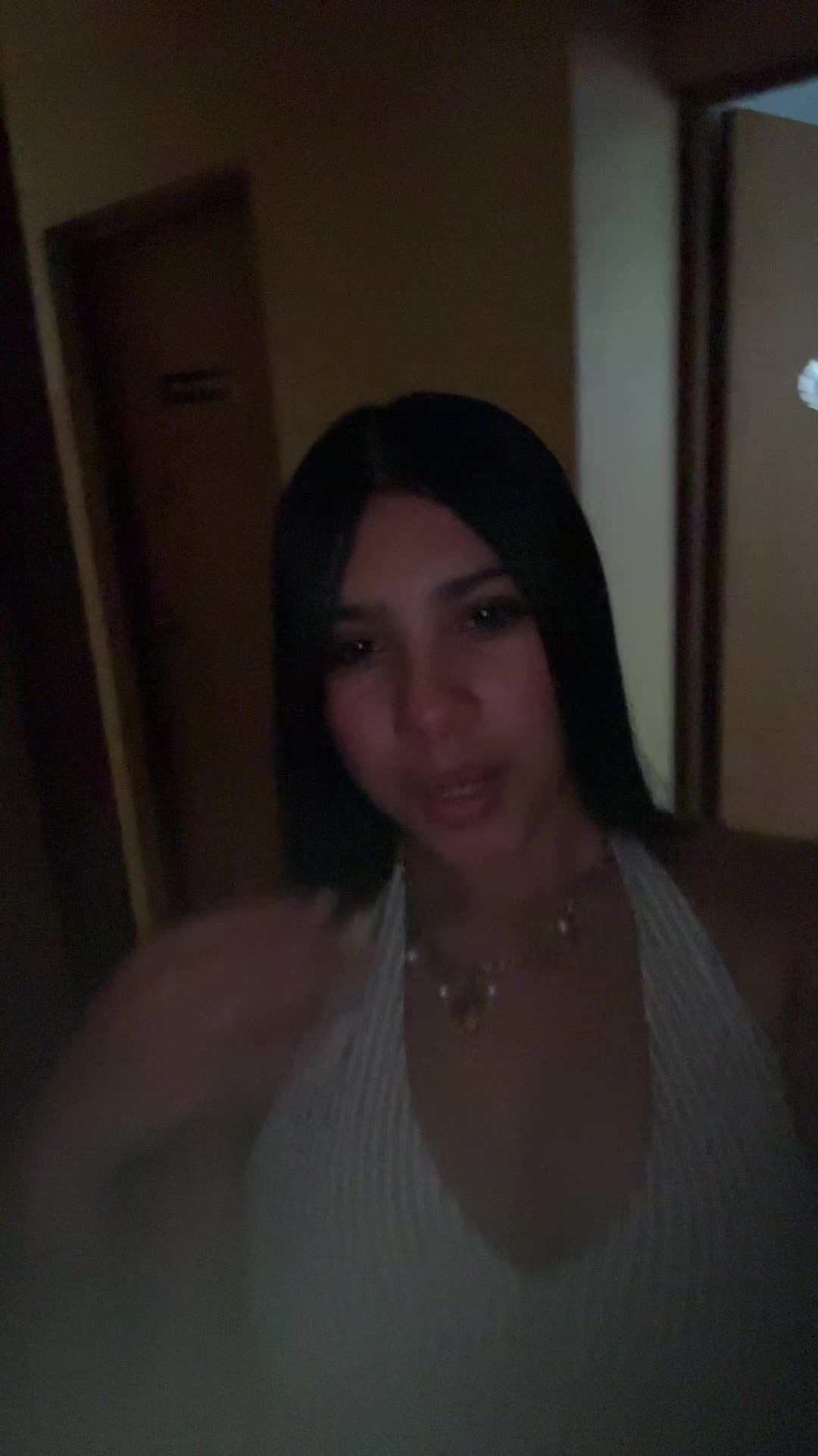 @mepicaelojoizquierdo