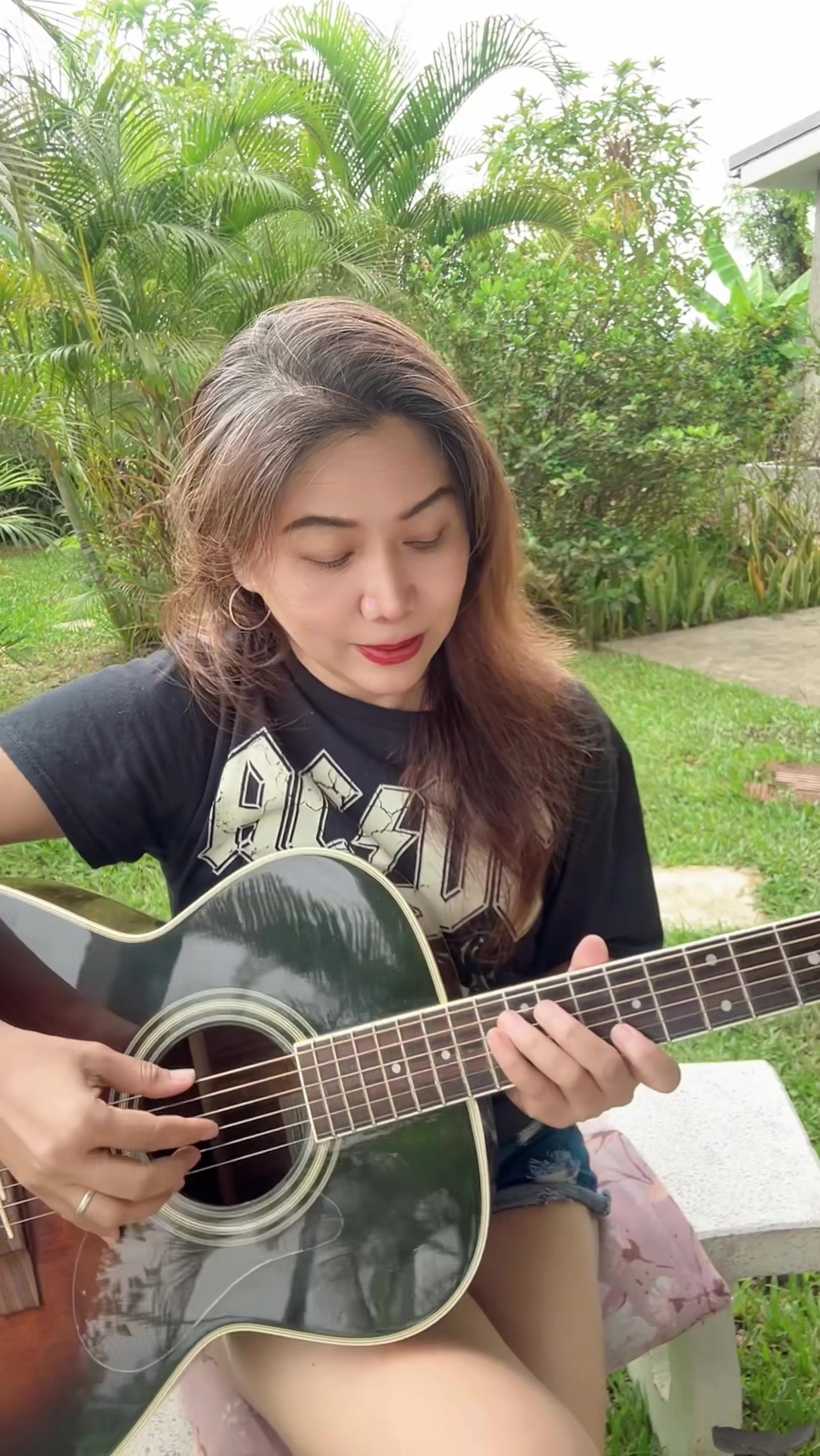 @Amy Emika
