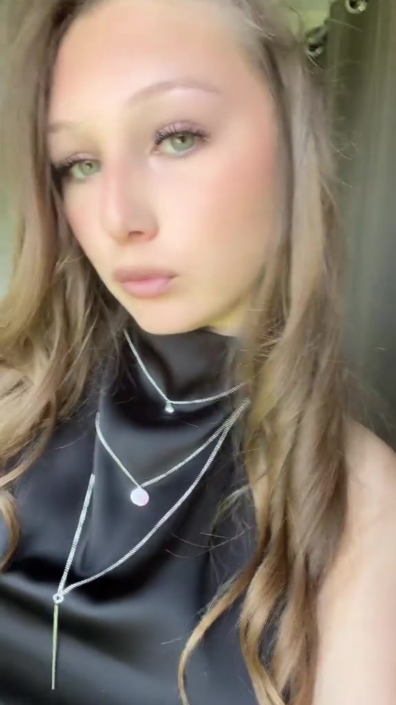@𝐥𝐞𝐧𝐚