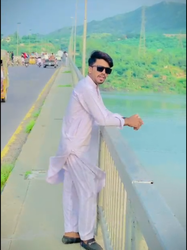 @ðáŽŸáµØªáŽ¬Ê· ᎷᎵÙᎳð