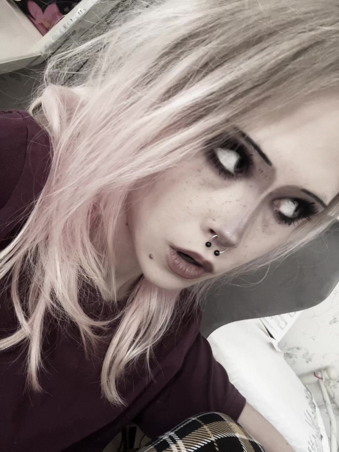 @†๐๐จ๐ฌ๐๐๐เผ