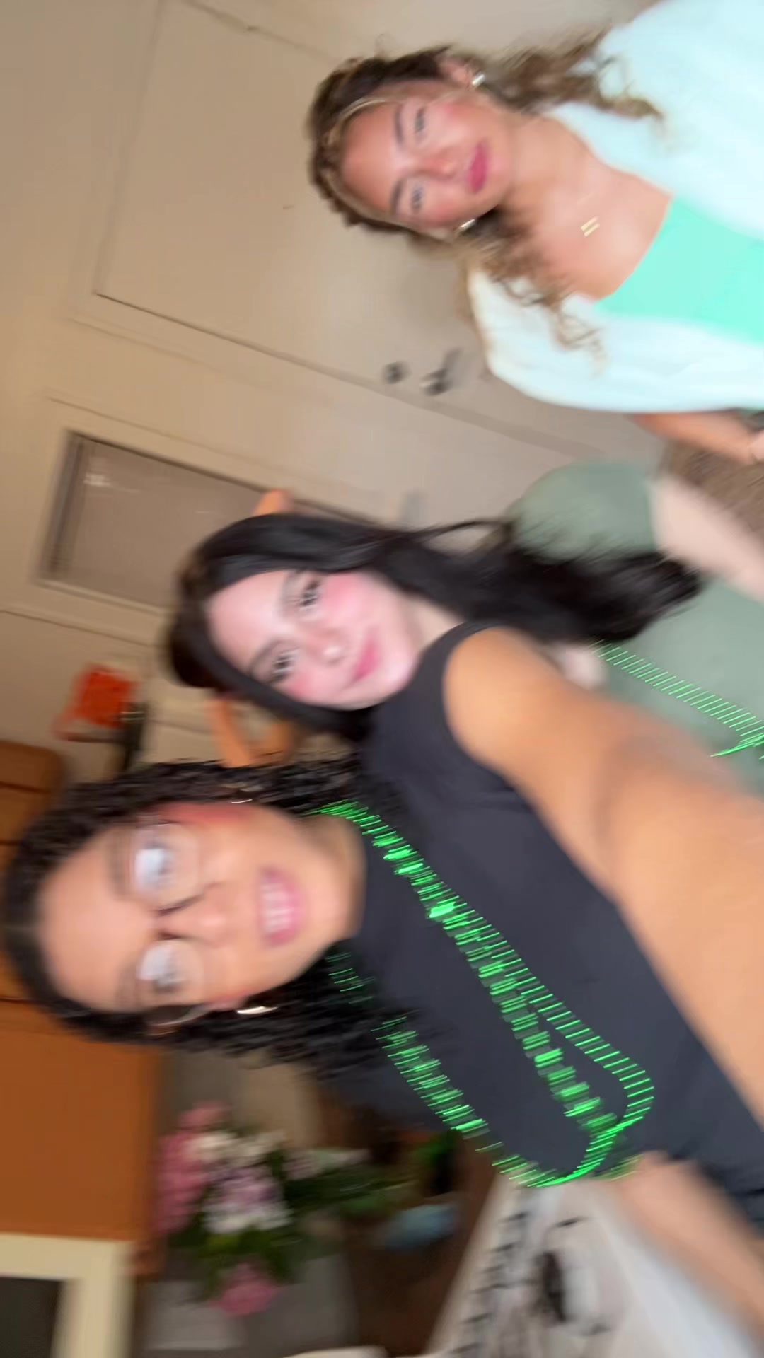 @KINGSSYYYYYY