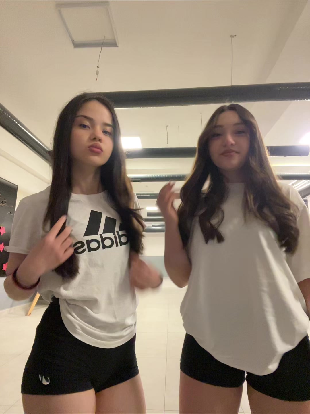@kizimotistikmisinizla
