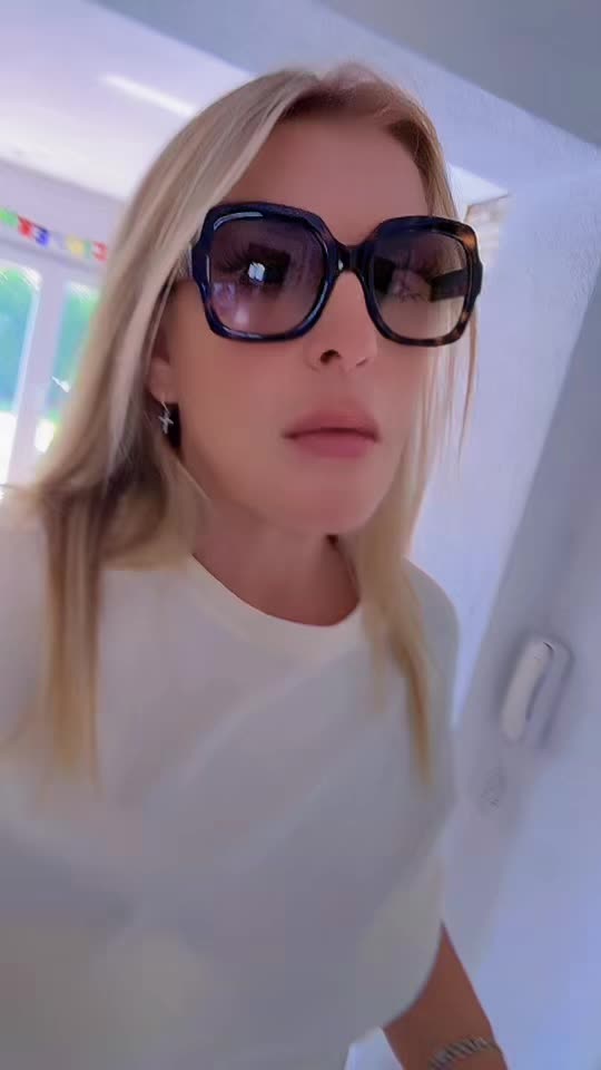 @Nina