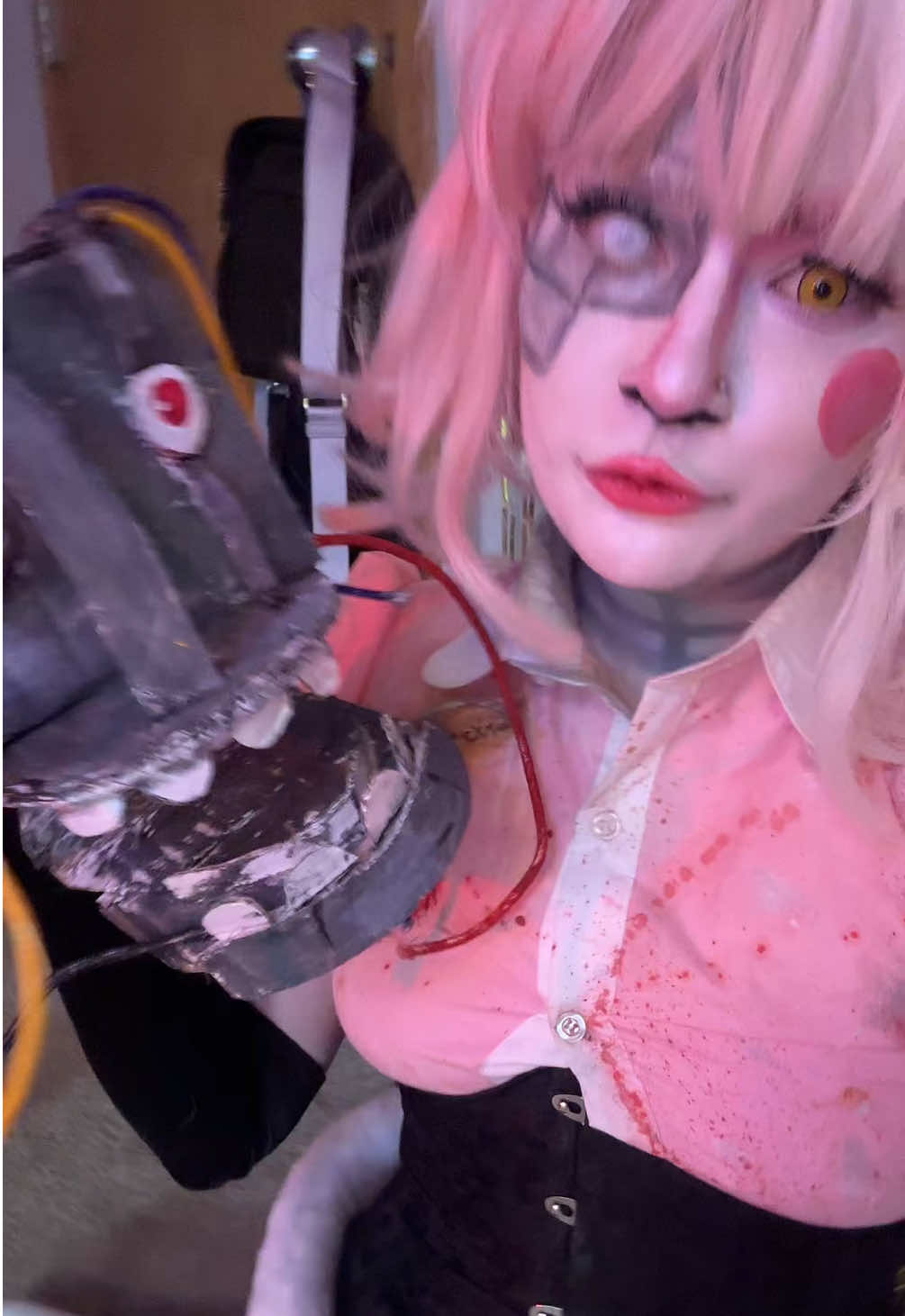 @Bee<3 (Spam)