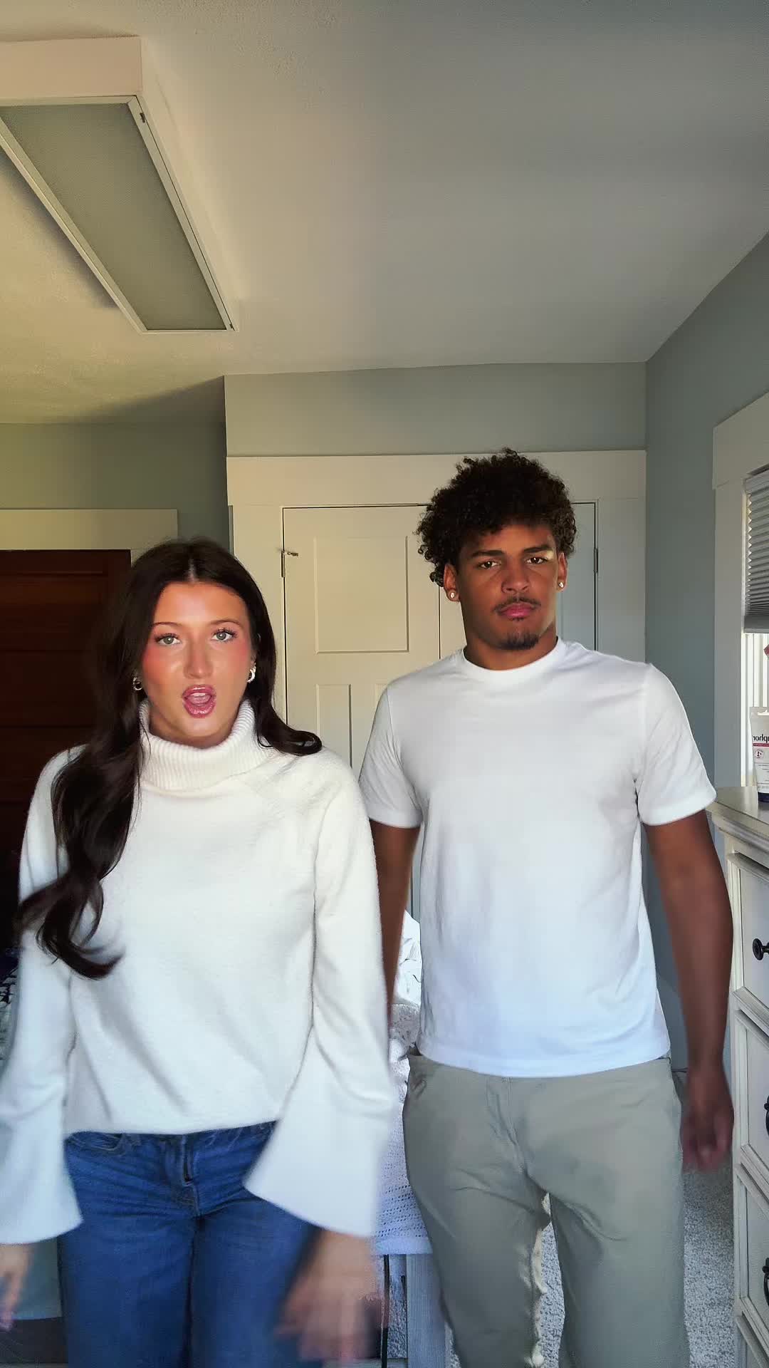 @ellacarrollll
