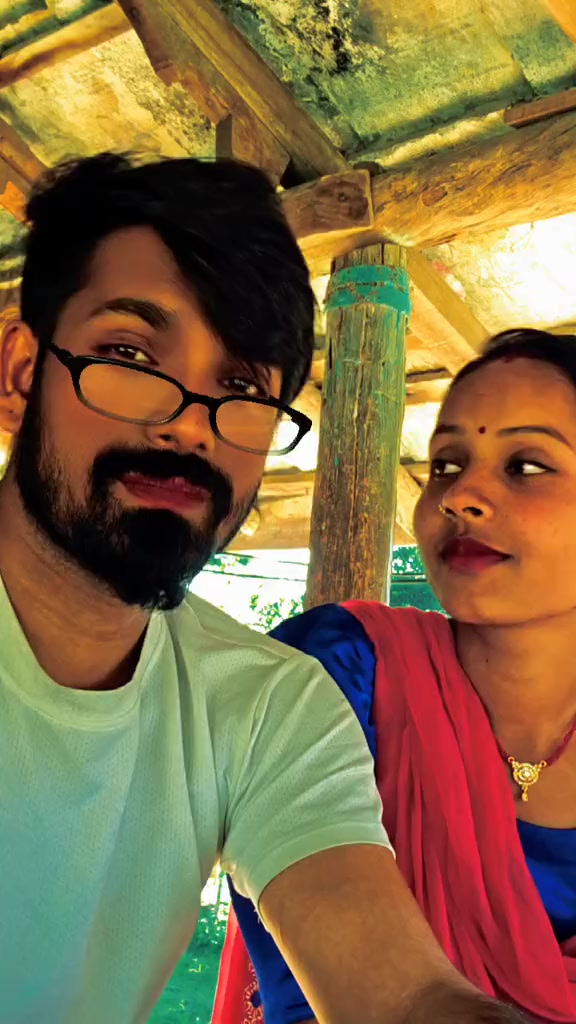 @Yadav couple (lovelessprayas)