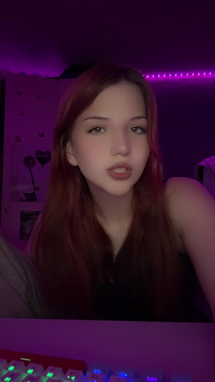 @Сонечка🎀