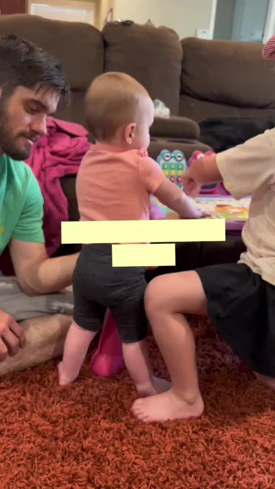 @Courtney | Mom Life Unfiltered