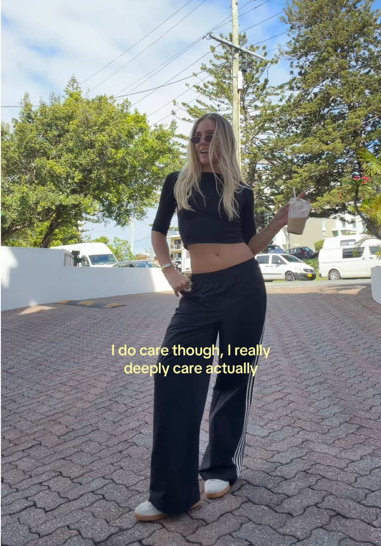 @ZOE ELLIOTT