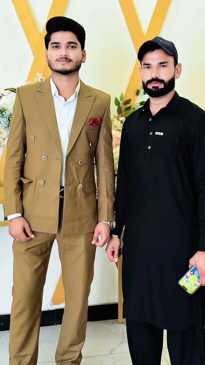 @ALI-GUJJAR👻