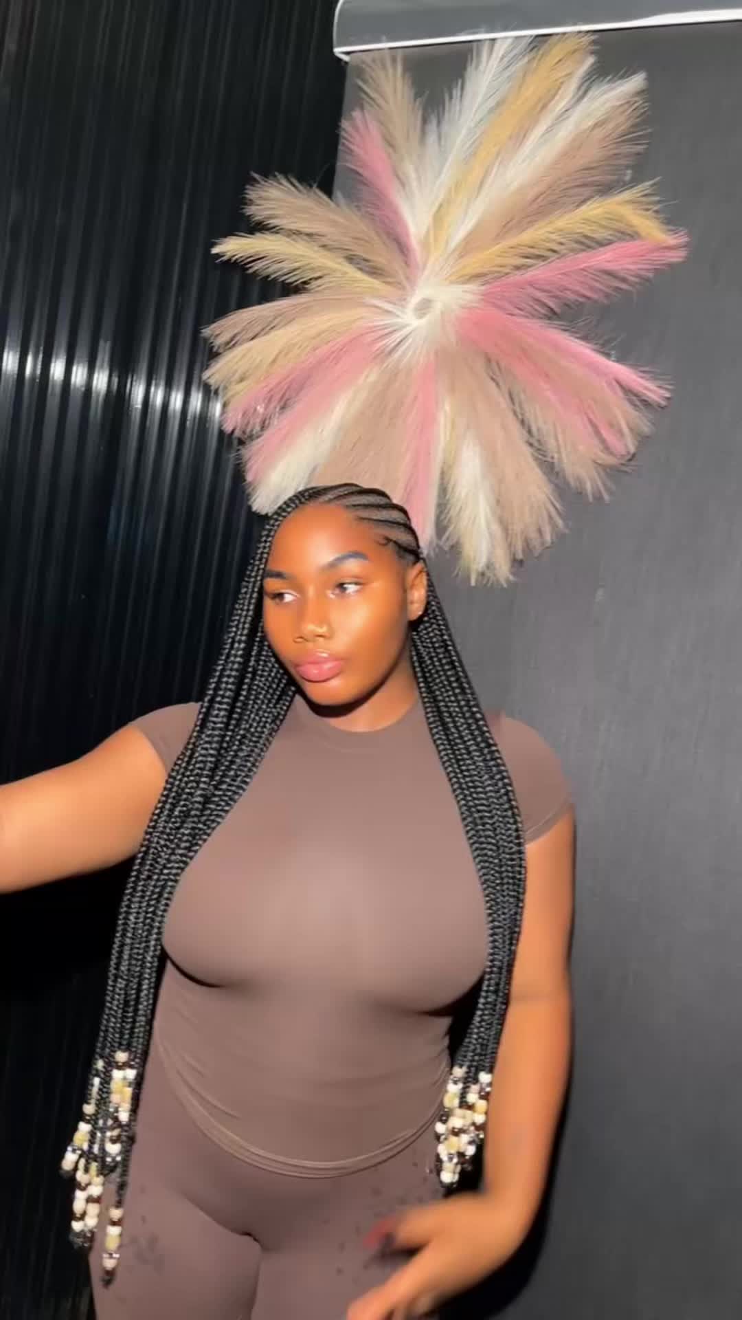 @Hairbyamaka2