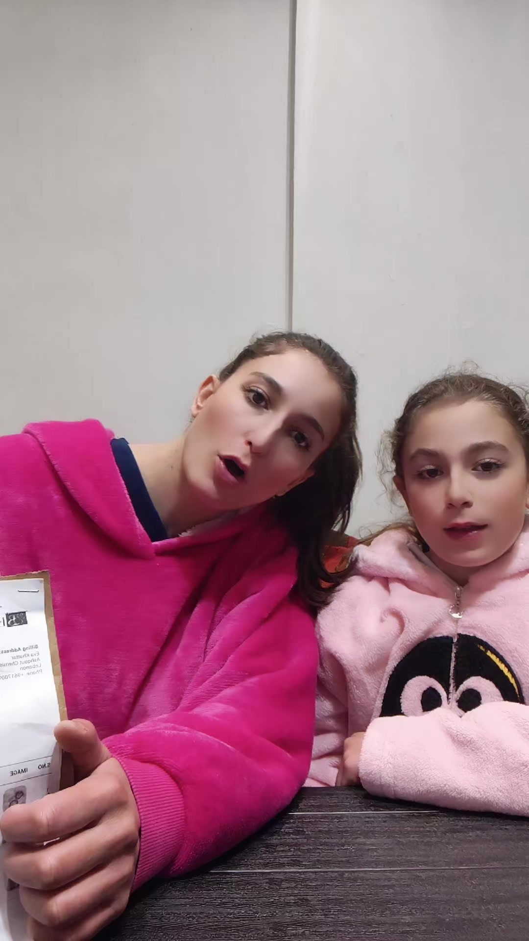 @Eva