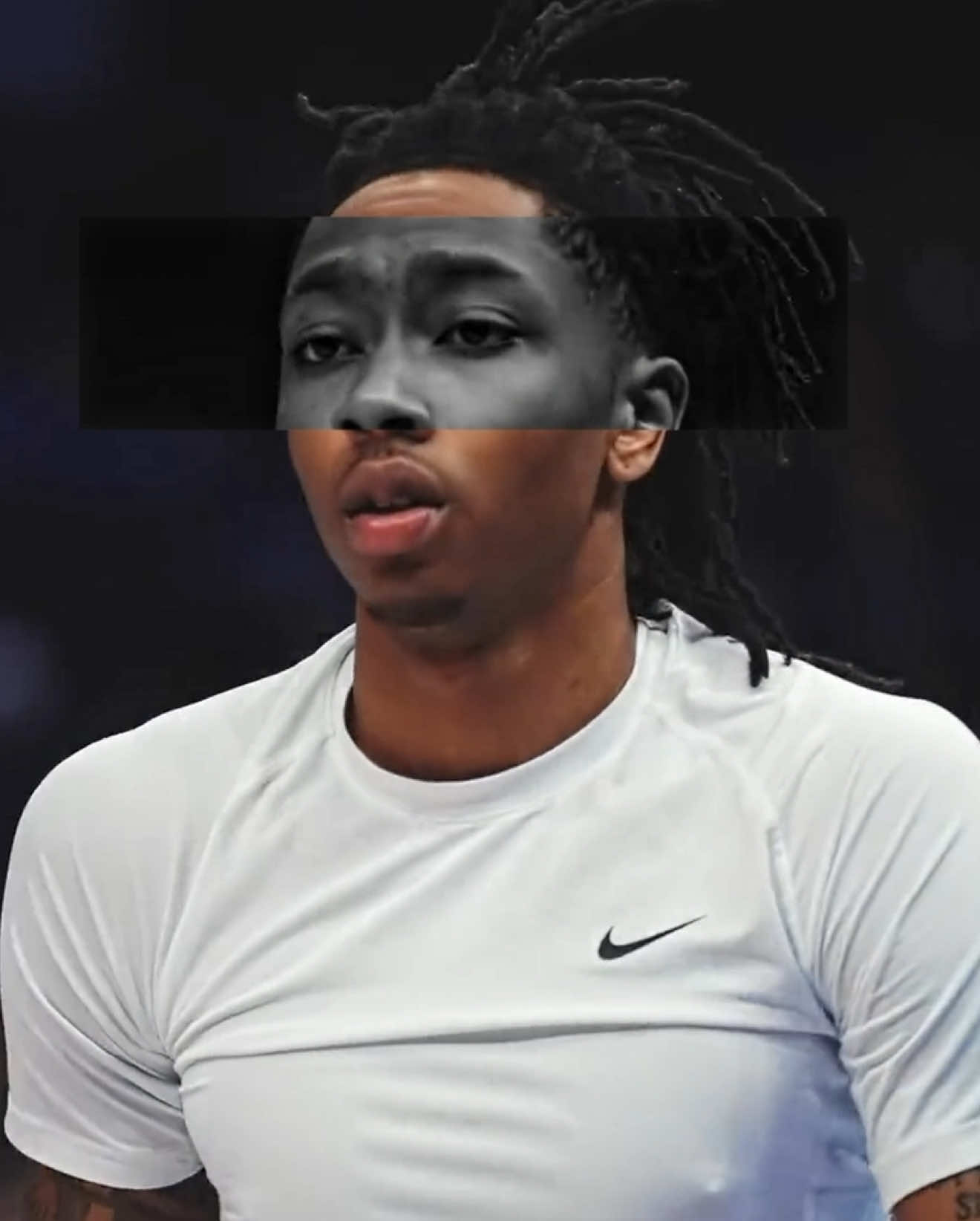@♱