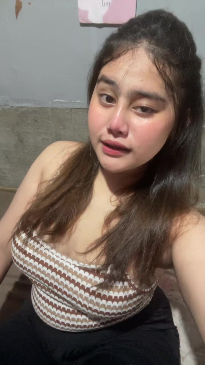 @Nicole