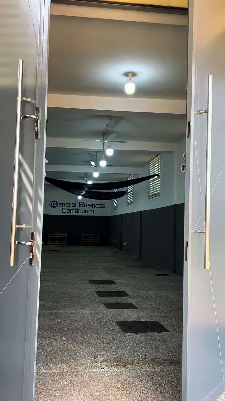 @generalbusinessclothes