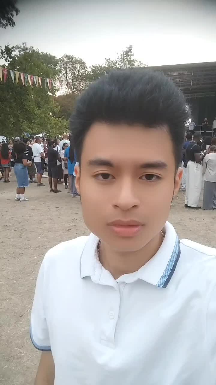 @Victor🇰🇭🇫🇷