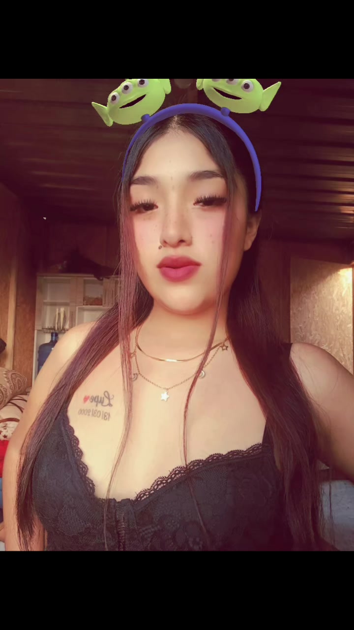@𝓑𝓻𝓲𝓲𝓲🦋
