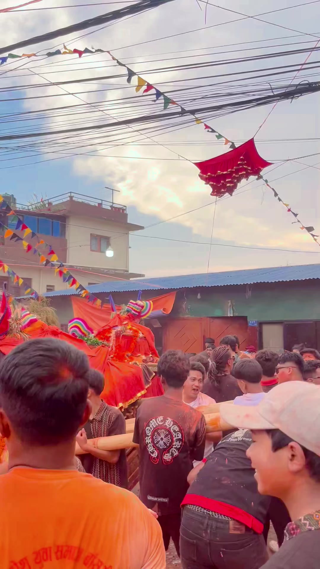 @आकृति श्रेष्ठ