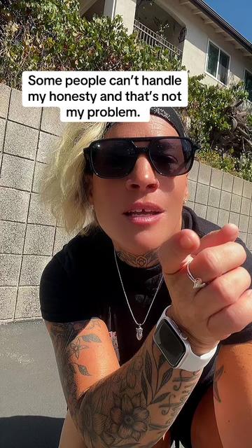 @Crazyauntchronicles
